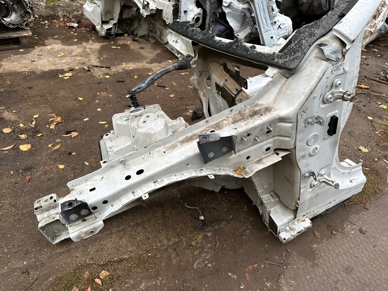 Лонжерон, 70000 рублей, Москва