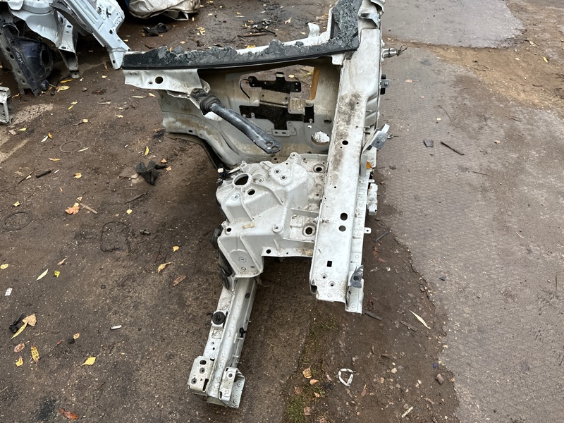 Лонжерон, 70000 рублей, Москва