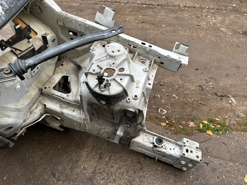 Лонжерон, 70000 рублей, Москва