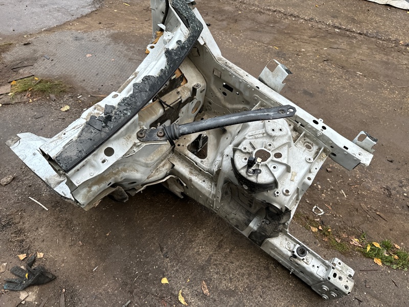 Лонжерон, 70000 рублей, Москва