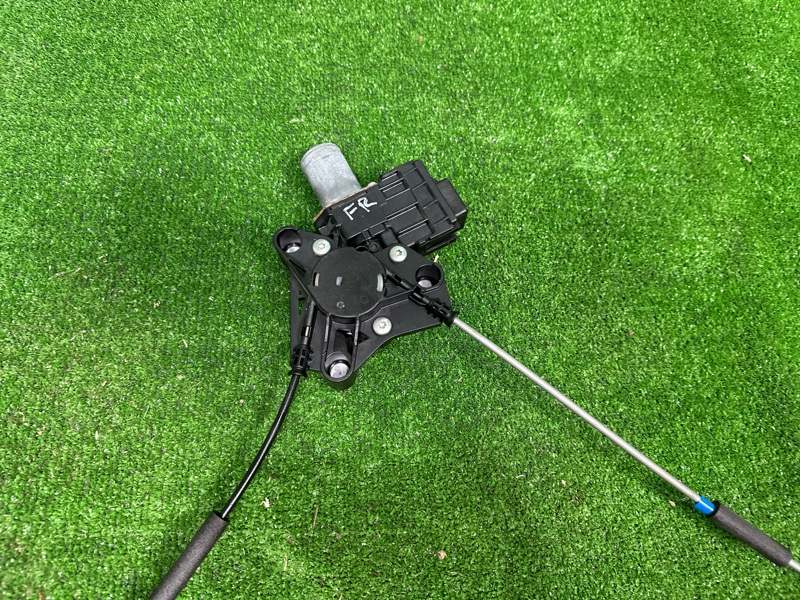 Стеклоподъемник, 35000 рублей, Москва