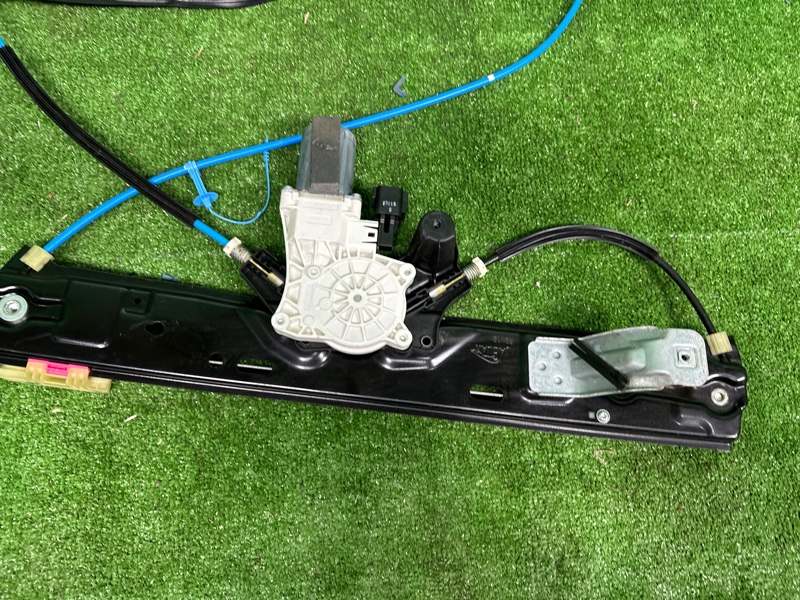 Стеклоподъемник, 5000 рублей, Москва