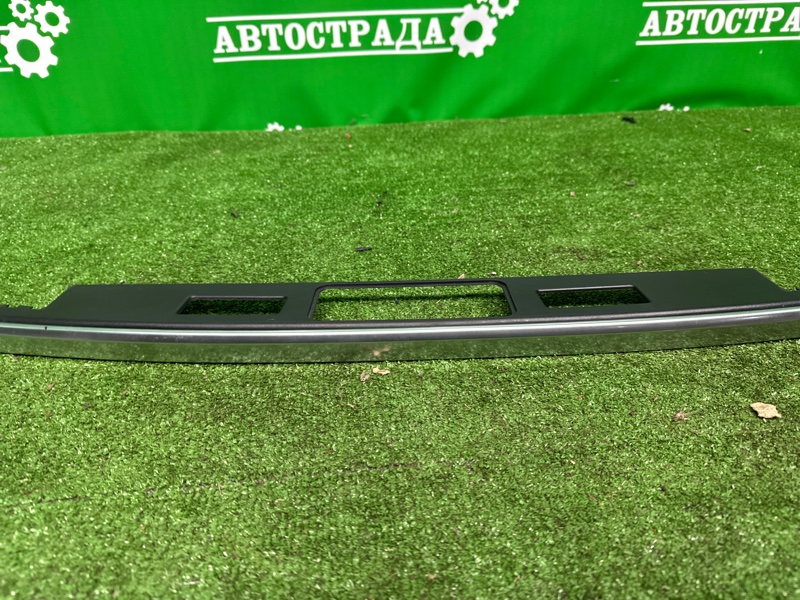 Накладка крышки багажника, 7000 рублей, Москва