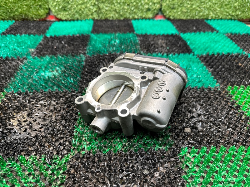 Дроссельная заслонка, 1000 рублей, Москва