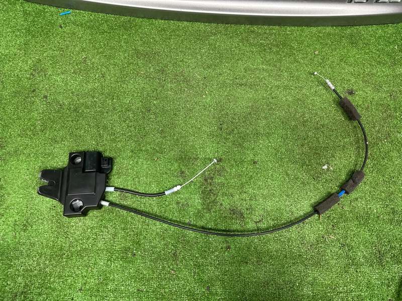 Замок багажника, 6000 рублей, Москва