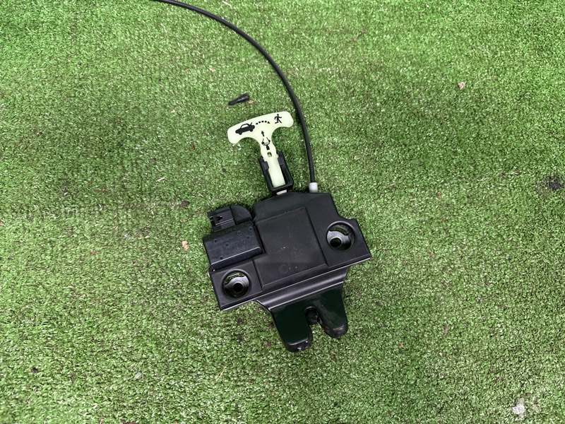 Замок багажника, 10000 рублей, Москва