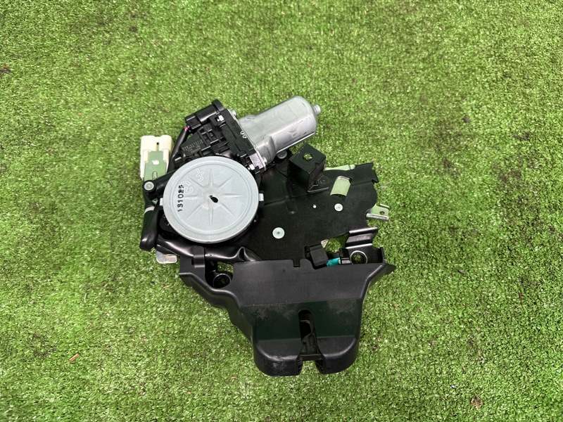 Замок багажника, 15000 рублей, Москва