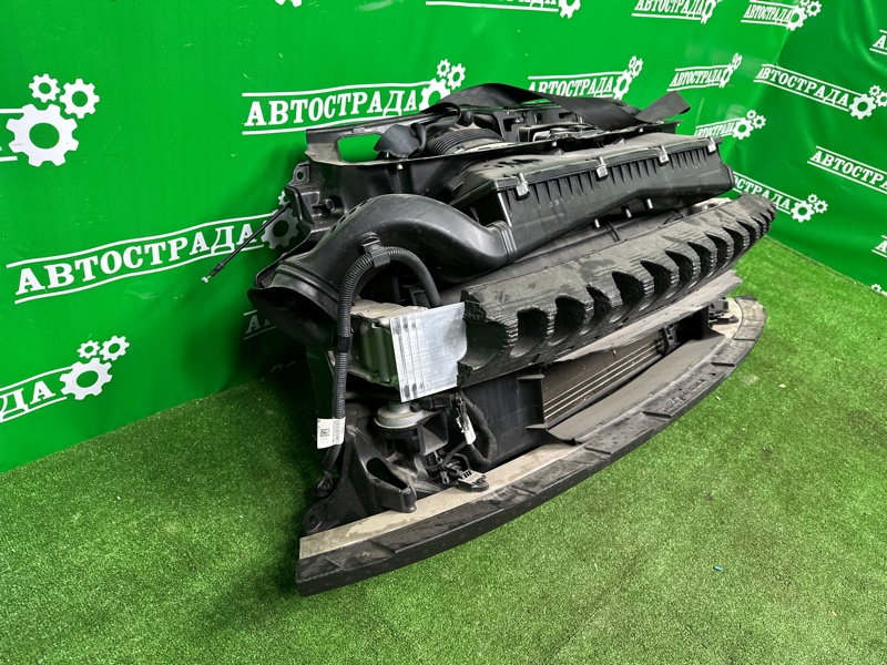 Телевизор панель, 280000 рублей, Москва