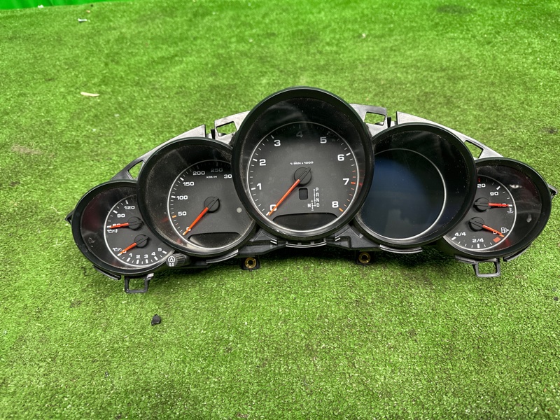 Панель приборов, 5000 рублей, Москва