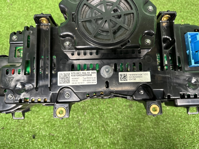 Панель приборов, 5000 рублей, Москва