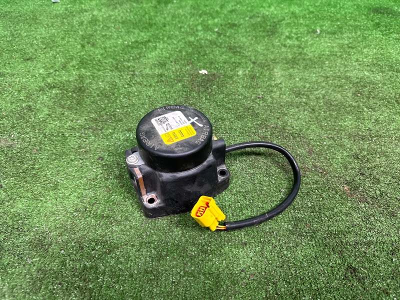 Пиропатрон капота, 3000 рублей, Москва