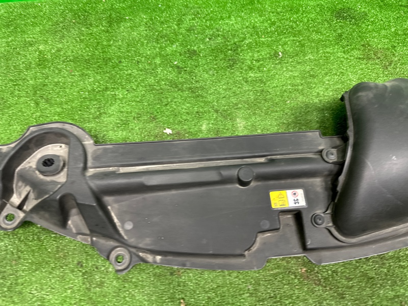 Накладка замка капота, 2000 рублей, Москва