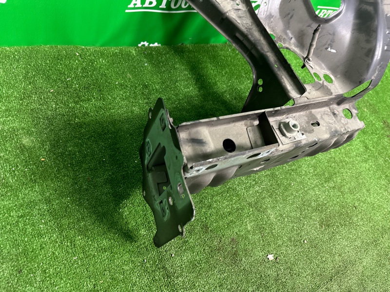 Лонжерон, 5000 рублей, Москва