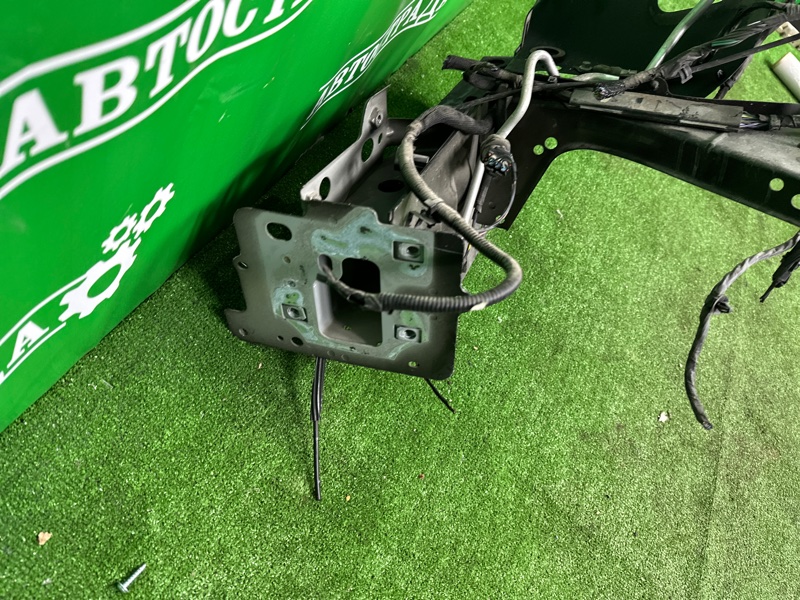 Лонжерон, 8000 рублей, Москва