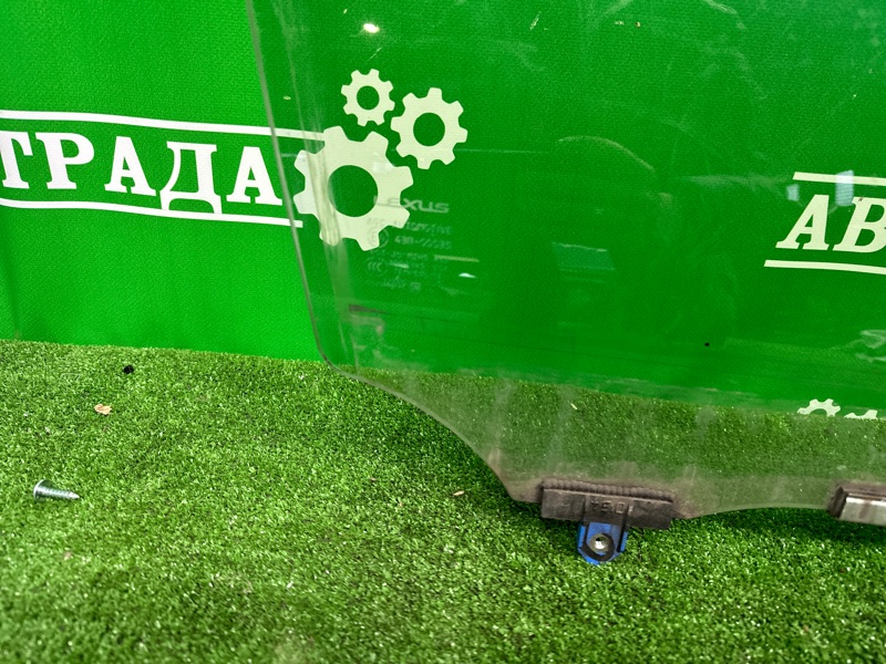 Стекло двери, 10000 рублей, Москва