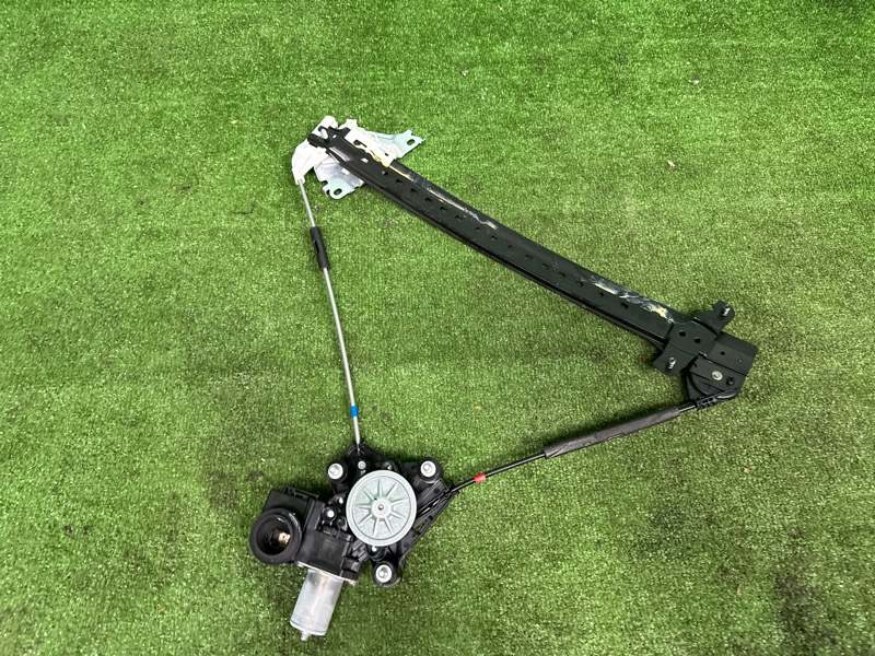 Стеклоподъемник, 35000 рублей, Москва