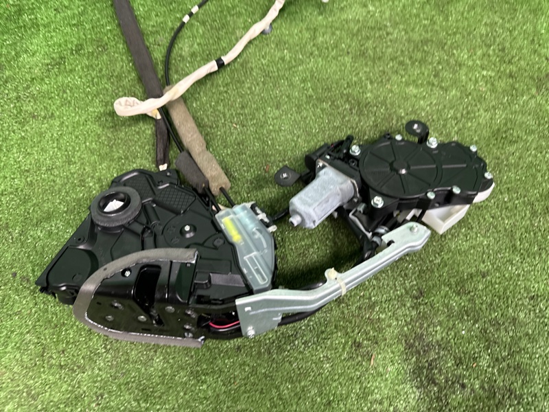 Замок боковой двери, 40000 рублей, Москва