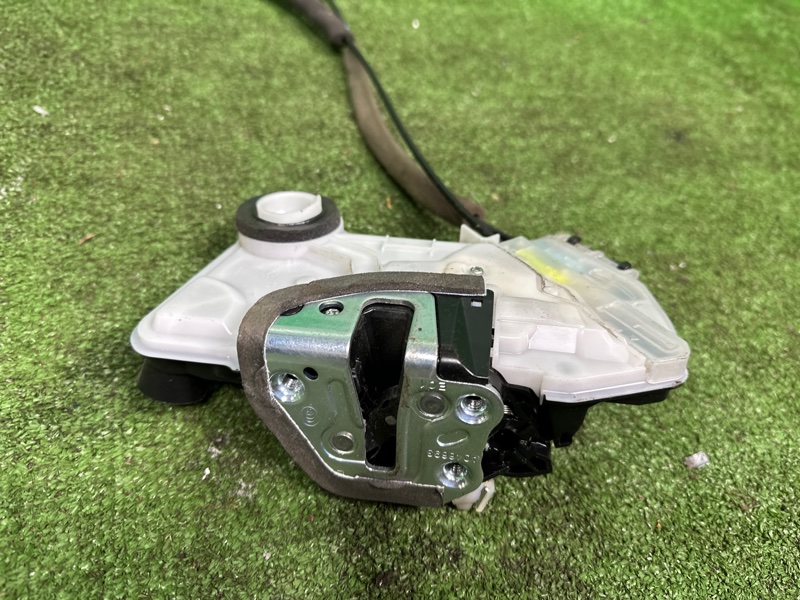 Замок боковой двери, 10000 рублей, Москва