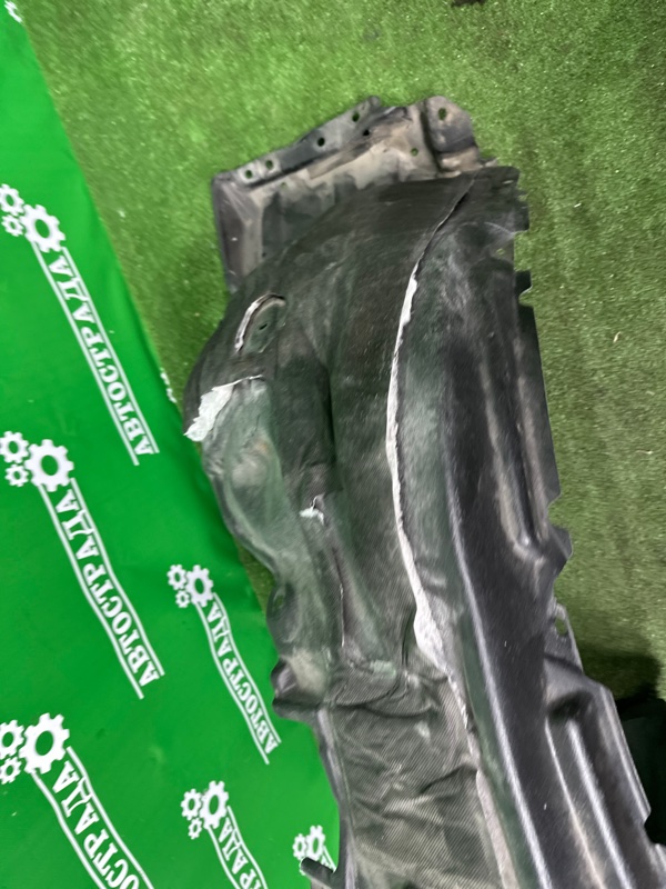 Подкрылок, 4000 рублей, Москва