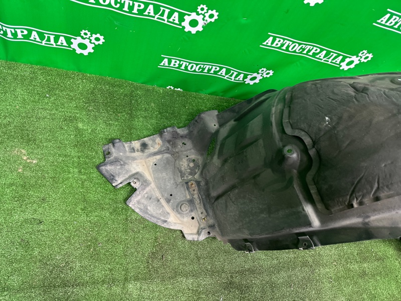 Подкрылок, 4000 рублей, Москва