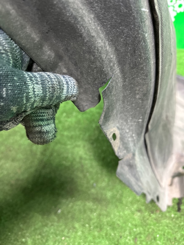 Подкрылок, 4000 рублей, Москва