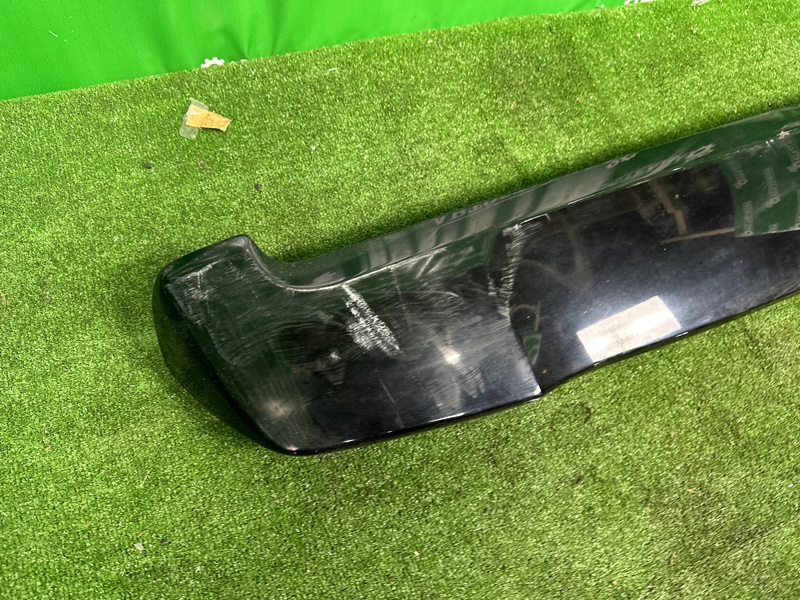 Спойлер, 15000 рублей, Москва