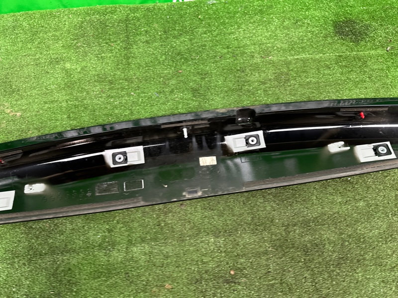 Спойлер, 15000 рублей, Москва