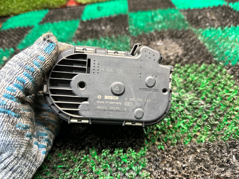 Дроссельная заслонка, 2000 рублей, Москва