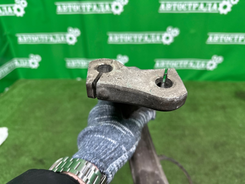 Кулак, 10000 рублей, Москва