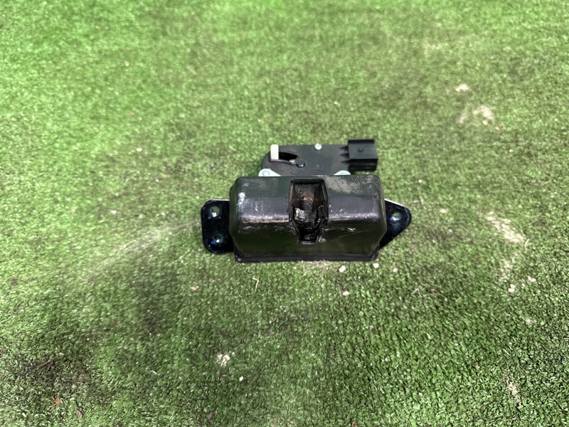 Замок багажника, 4000 рублей, Москва