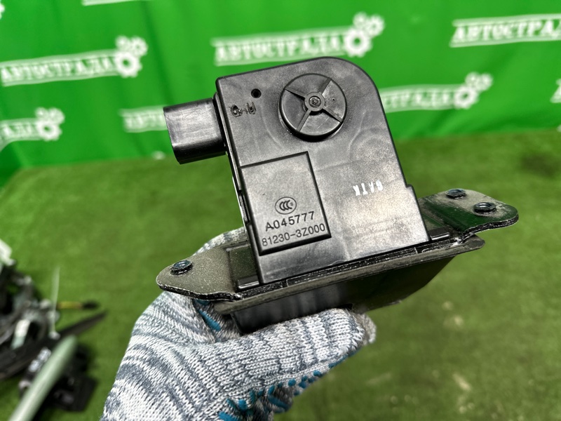 Замок багажника, 4000 рублей, Москва