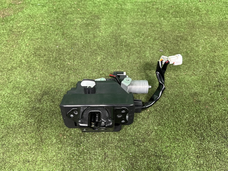 Замок багажника, 20000 рублей, Москва