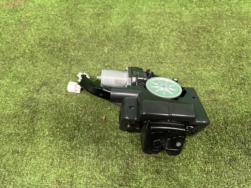 Замок багажника, 20000 рублей, Москва