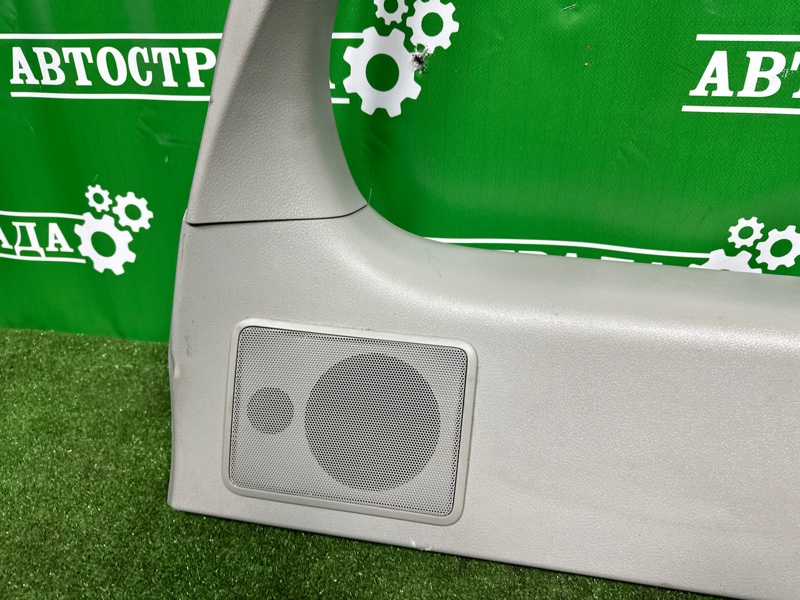 Обшивка двери багажника, 7000 рублей, Москва