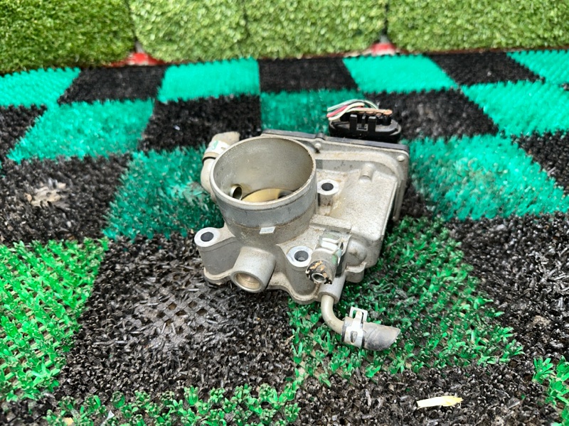 Дроссельная заслонка, 2000 рублей, Москва