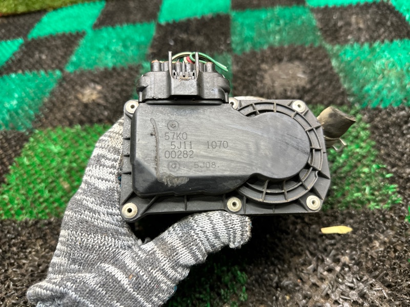 Дроссельная заслонка, 2000 рублей, Москва