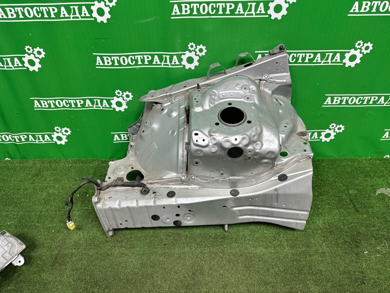 Лонжерон, 30000 рублей, Москва