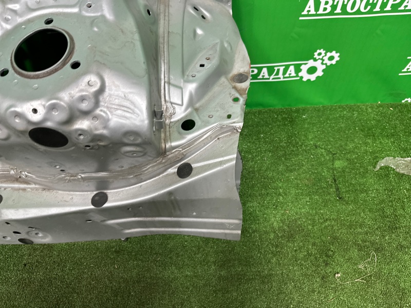 Лонжерон, 30000 рублей, Москва