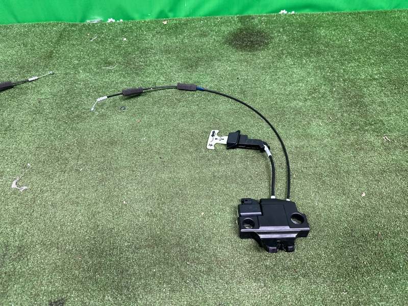 Замок багажника, 6000 рублей, Москва