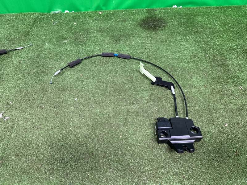 Замок багажника, 6000 рублей, Москва