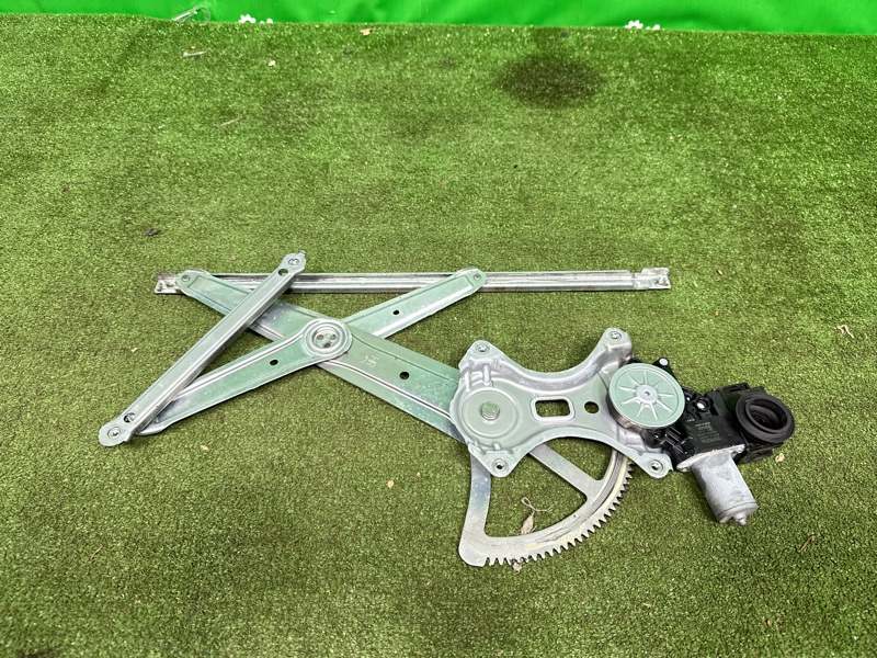 Стеклоподъемник, 10000 рублей, Москва