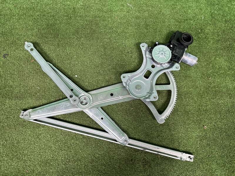 Стеклоподъемник, 10000 рублей, Москва