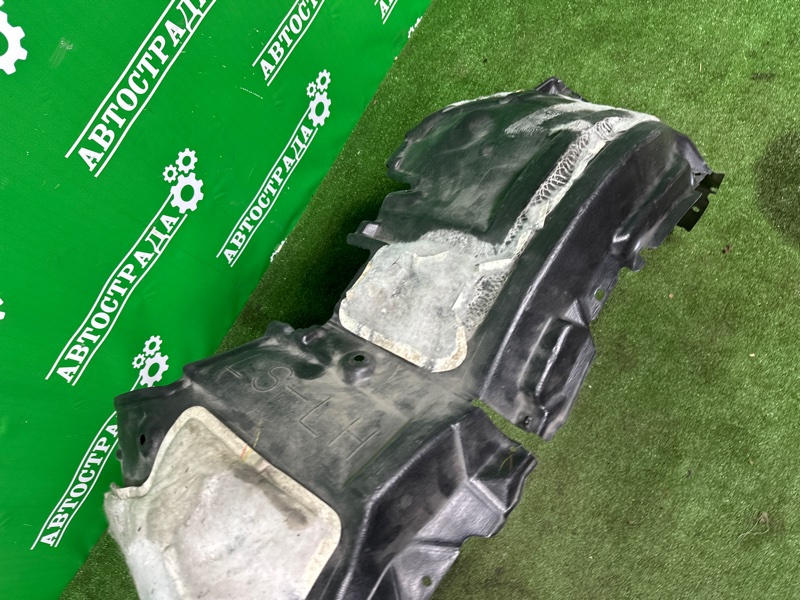 Подкрылок, 15000 рублей, Москва