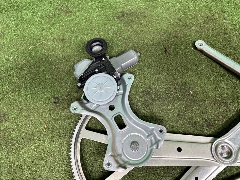 Стеклоподъемник, 10000 рублей, Москва