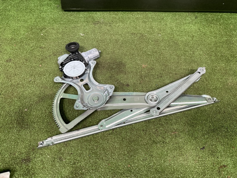 Стеклоподъемник, 10000 рублей, Москва