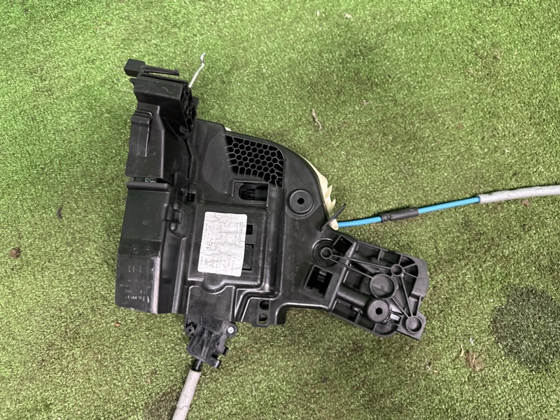 Замок боковой двери, 8000 рублей, Москва