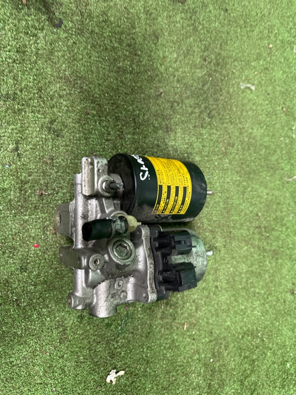 Электро вакуумный насос тормозов, 20000 рублей, Москва