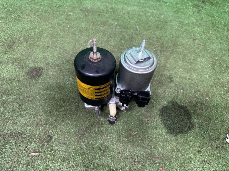 Электро вакуумный насос тормозов, 20000 рублей, Москва