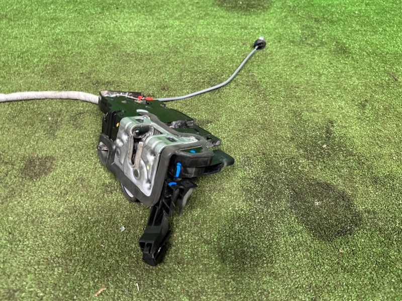 Замок боковой двери, 5000 рублей, Москва