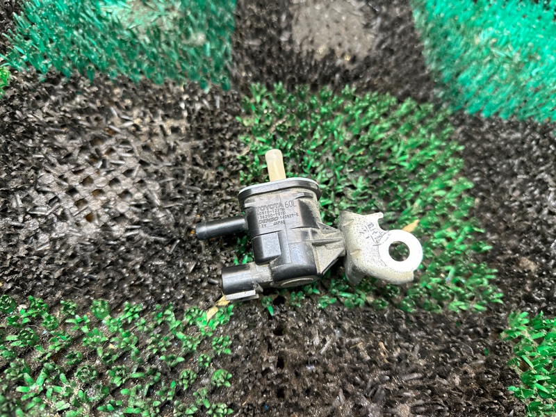 Клапан вентиляции картерных газов, 1000 рублей, Москва